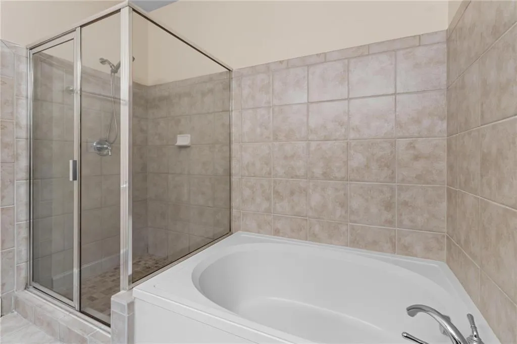 702 Cosmopolitan Drive Ne, Atlanta, Georgia 30324, 3 Bedrooms Bedrooms, ,3 BathroomsBathrooms,Residential,For Sale,702 Cosmopolitan Drive Ne,7656571