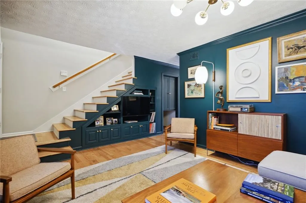 5 Arpege Way NW, Atlanta, Georgia 30327, 2 Bedrooms Bedrooms, ,2 BathroomsBathrooms,Residential,Sold,5 Arpege Way NW,7350742