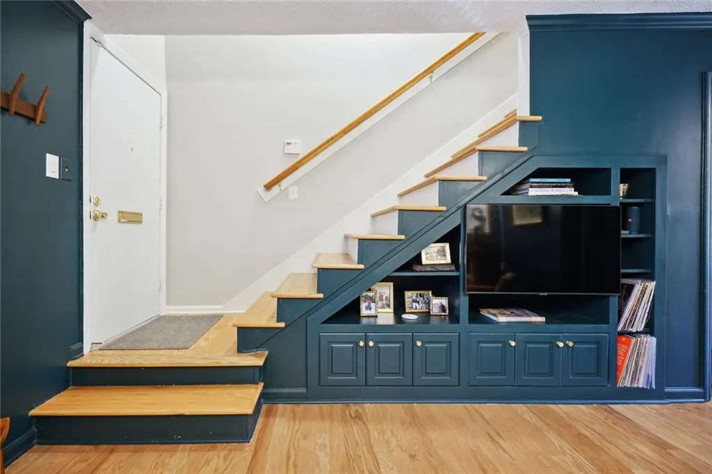 5 Arpege Way NW, Atlanta, Georgia 30327, 2 Bedrooms Bedrooms, ,2 BathroomsBathrooms,Residential,Sold,5 Arpege Way NW,7350742