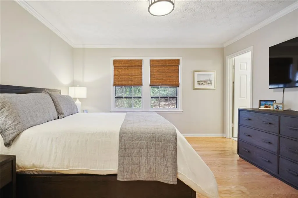 5 Arpege Way NW, Atlanta, Georgia 30327, 2 Bedrooms Bedrooms, ,2 BathroomsBathrooms,Residential,Sold,5 Arpege Way NW,7350742