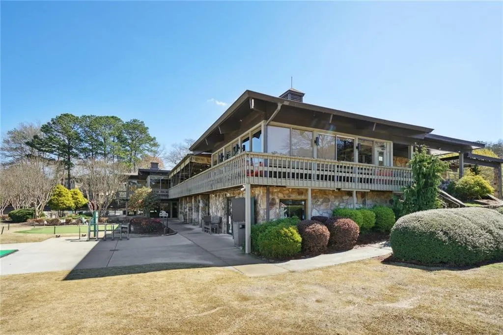 5 Arpege Way NW, Atlanta, Georgia 30327, 2 Bedrooms Bedrooms, ,2 BathroomsBathrooms,Residential,Sold,5 Arpege Way NW,7350742