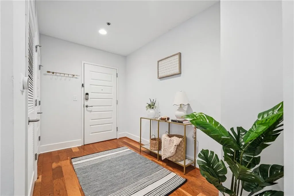 1080 Peachtree Street Ne Unit 2416, Atlanta, Georgia 30309, 1 Bedroom Bedrooms, ,1 BathroomBathrooms,Residential,For Sale,1080 Peachtree Street Ne Unit 2416,7558924