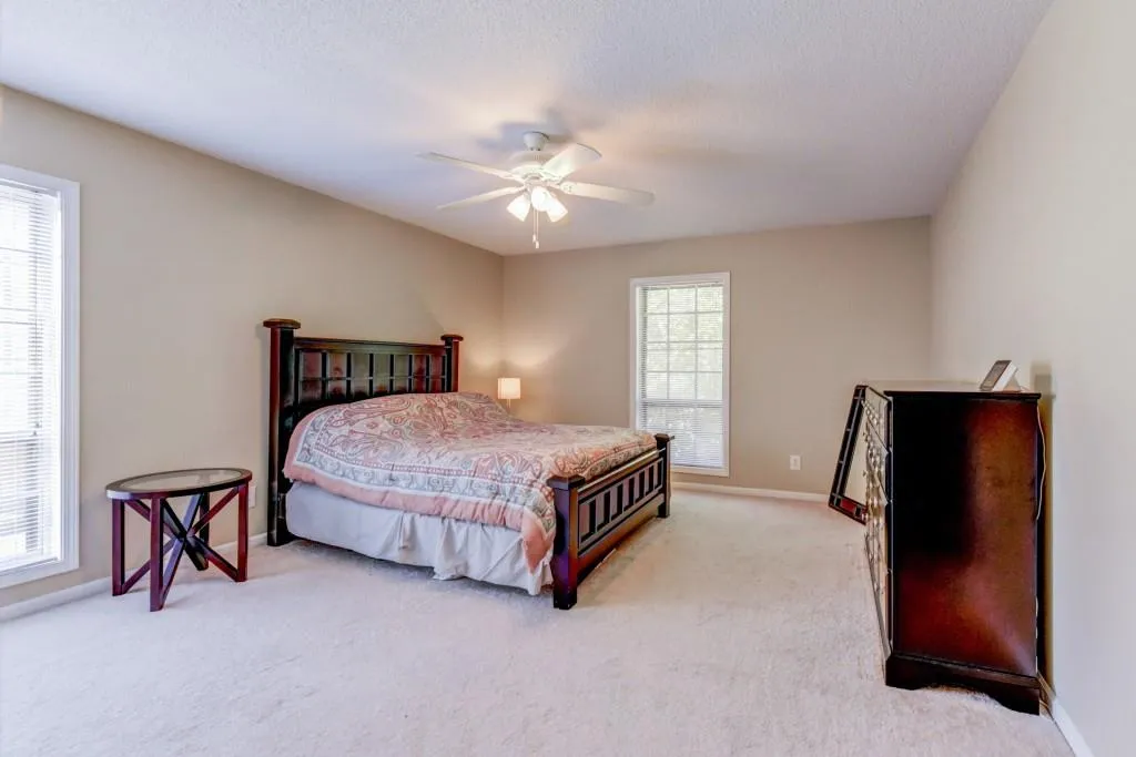 6851 Roswell Road Unit G10, Sandy Springs, Georgia 30328, 1 Bedroom Bedrooms, ,1 BathroomBathrooms,Residential,Sold,6851 Roswell Road Unit G10,6074769