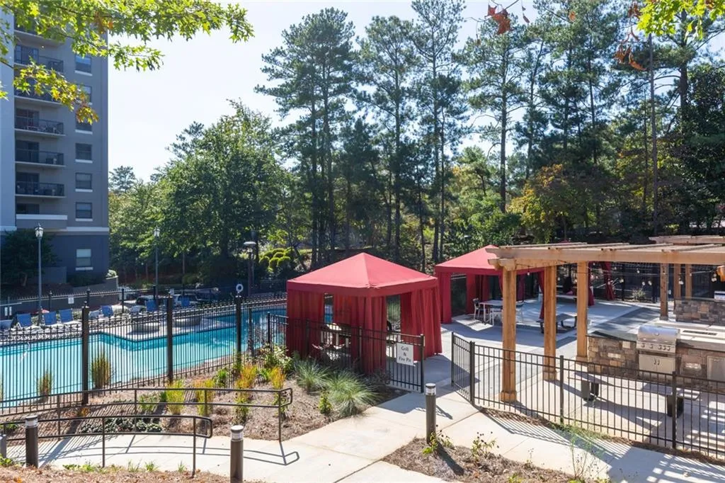 795 Hammond Drive Unit 707, Atlanta, Georgia 30328, 2 Bedrooms Bedrooms, ,2 BathroomsBathrooms,Residential,Sold,795 Hammond Drive Unit 707,6799032