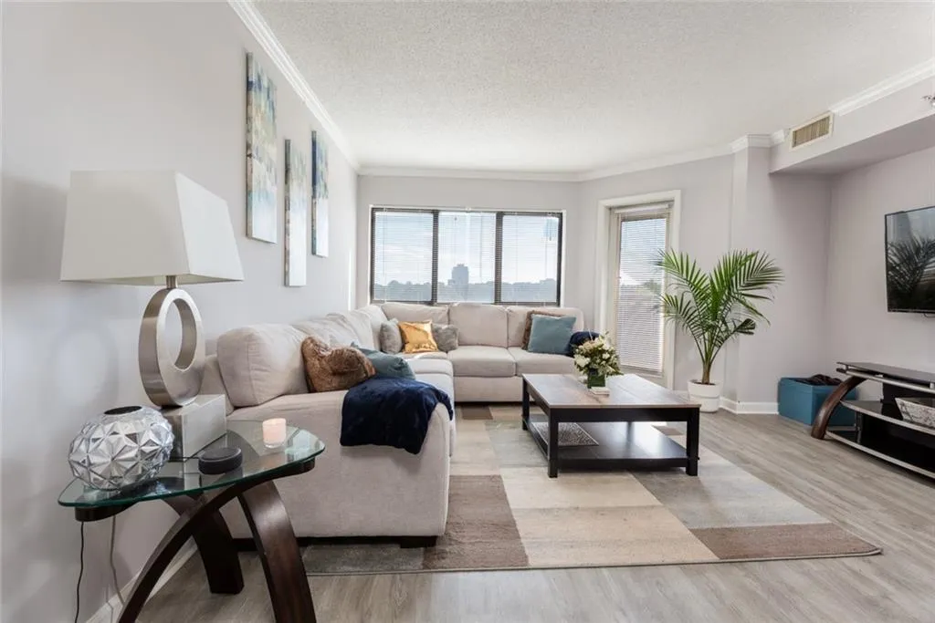 795 Hammond Drive Unit 707, Atlanta, Georgia 30328, 2 Bedrooms Bedrooms, ,2 BathroomsBathrooms,Residential,Sold,795 Hammond Drive Unit 707,6799032