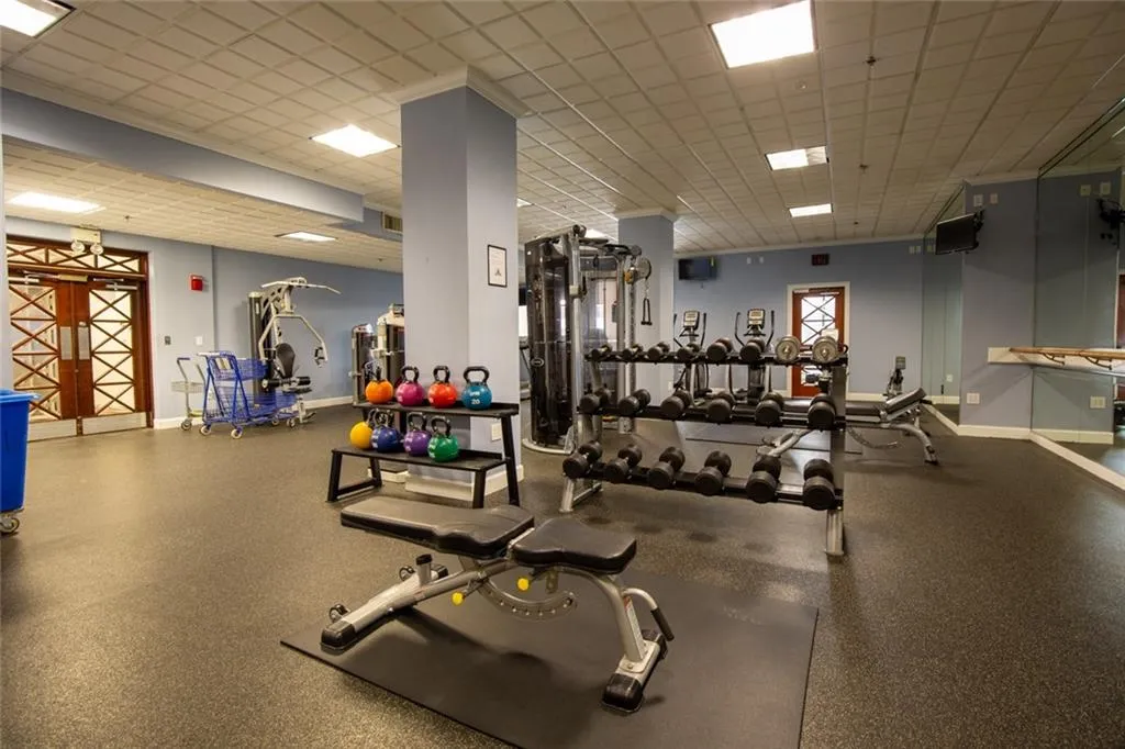 795 Hammond Drive Unit 707, Atlanta, Georgia 30328, 2 Bedrooms Bedrooms, ,2 BathroomsBathrooms,Residential,Sold,795 Hammond Drive Unit 707,6799032