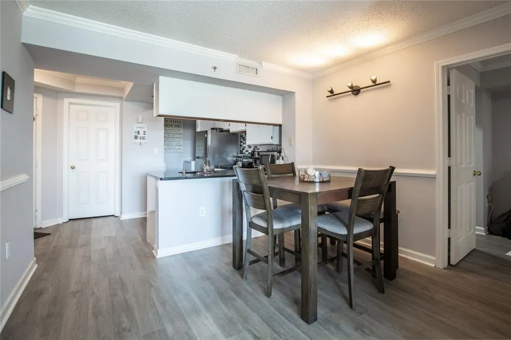 795 Hammond Drive Unit 707, Atlanta, Georgia 30328, 2 Bedrooms Bedrooms, ,2 BathroomsBathrooms,Residential,Sold,795 Hammond Drive Unit 707,6799032