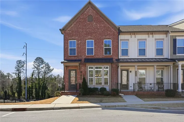 Brick exterior with an arched entryway accent