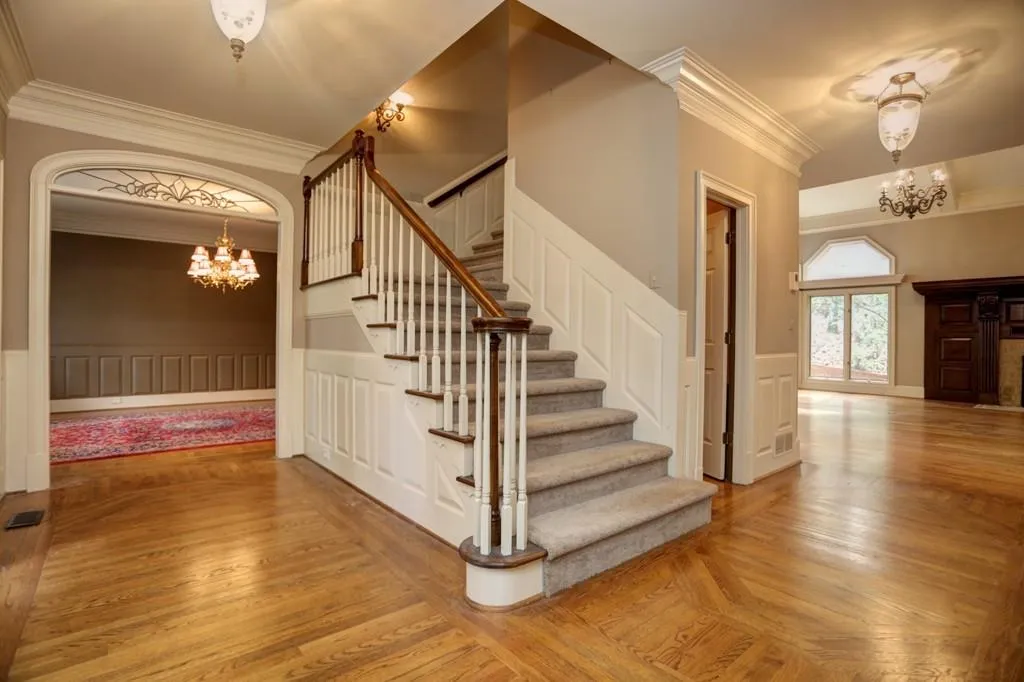 21 Ball Creek Hill, Sandy Springs, Georgia 30350, 5 Bedrooms Bedrooms, ,5 BathroomsBathrooms,Residential,Sold,21 Ball Creek Hill,5693091