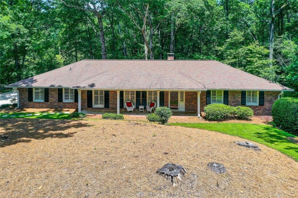 450 Heritage Way, Sandy Springs, Georgia 30328, 3 Bedrooms Bedrooms, ,2 BathroomsBathrooms,Residential,Sold,450 Heritage Way,7270604