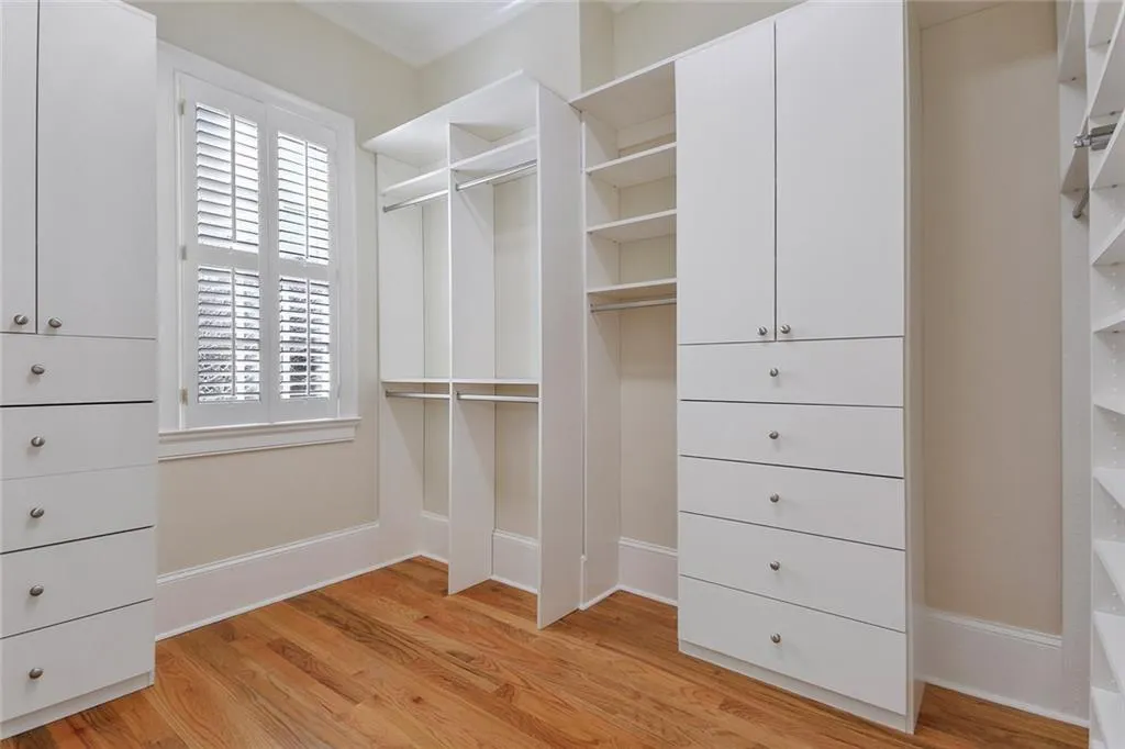 285 Forrest Lake Drive, Sandy Springs, Georgia 30327, 5 Bedrooms Bedrooms, ,7 BathroomsBathrooms,Residential,Sold,285 Forrest Lake Drive,6990235