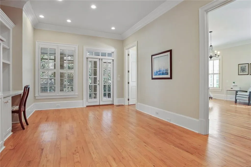 285 Forrest Lake Drive, Sandy Springs, Georgia 30327, 5 Bedrooms Bedrooms, ,7 BathroomsBathrooms,Residential,Sold,285 Forrest Lake Drive,6990235