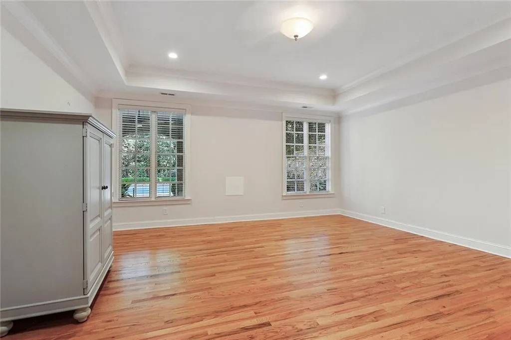 285 Forrest Lake Drive, Sandy Springs, Georgia 30327, 5 Bedrooms Bedrooms, ,7 BathroomsBathrooms,Residential,Sold,285 Forrest Lake Drive,6990235