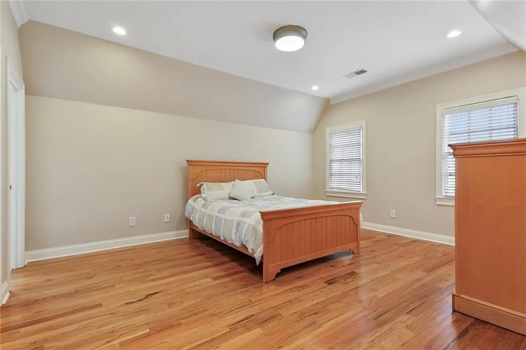 285 Forrest Lake Drive, Sandy Springs, Georgia 30327, 5 Bedrooms Bedrooms, ,7 BathroomsBathrooms,Residential,Sold,285 Forrest Lake Drive,6990235