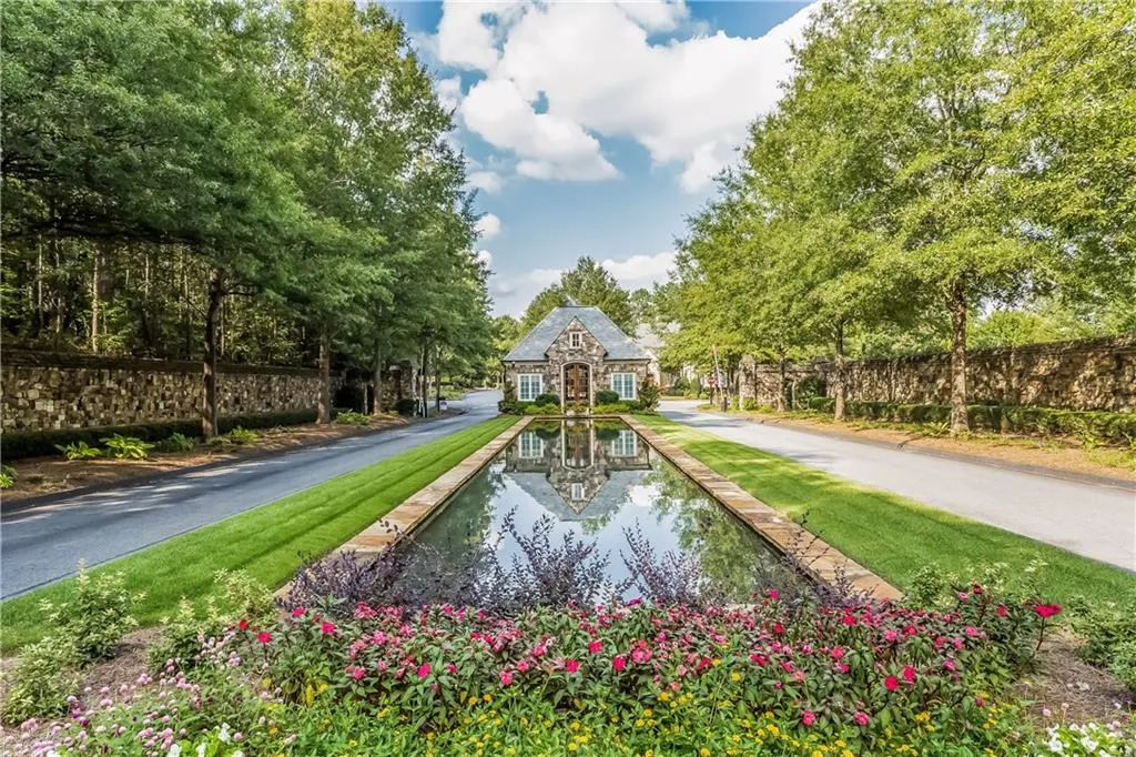 3625 Rivers Call Boulevard, Atlanta, Georgia 30339, 5 Bedrooms Bedrooms, ,5 BathroomsBathrooms,Residential,Sold,3625 Rivers Call Boulevard,5902549