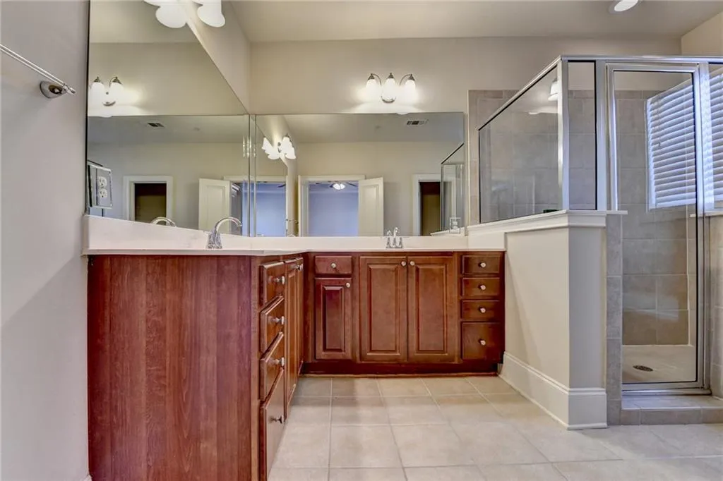 6444 Chariot Street, Atlanta, Georgia 30328, 3 Bedrooms Bedrooms, ,3 BathroomsBathrooms,Residential,Sold,6444 Chariot Street,7536474