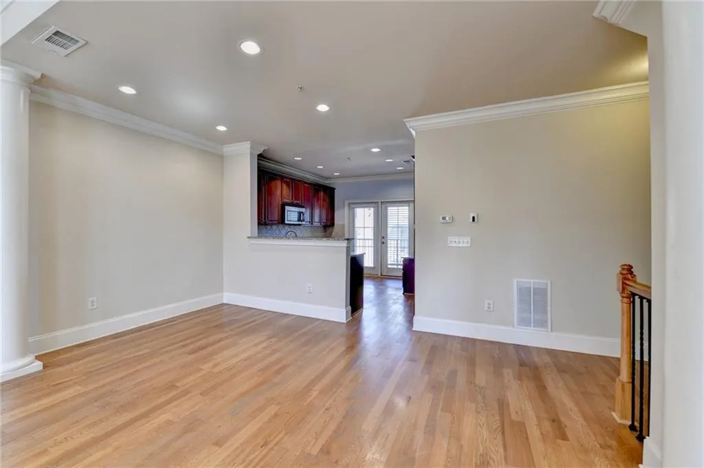 6444 Chariot Street, Atlanta, Georgia 30328, 3 Bedrooms Bedrooms, ,3 BathroomsBathrooms,Residential,Sold,6444 Chariot Street,7536474