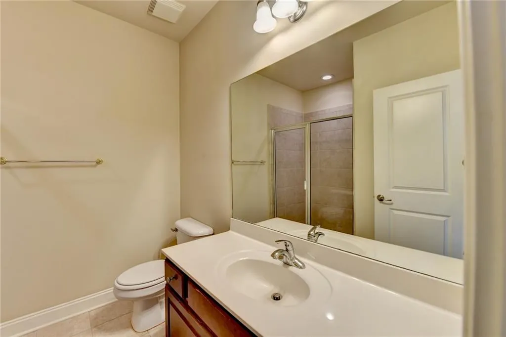 6444 Chariot Street, Atlanta, Georgia 30328, 3 Bedrooms Bedrooms, ,3 BathroomsBathrooms,Residential,Sold,6444 Chariot Street,7536474