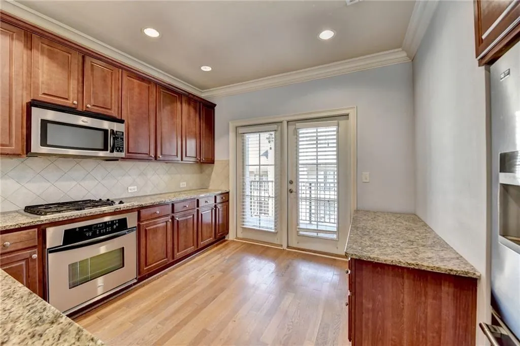 6444 Chariot Street, Atlanta, Georgia 30328, 3 Bedrooms Bedrooms, ,3 BathroomsBathrooms,Residential,Sold,6444 Chariot Street,7536474