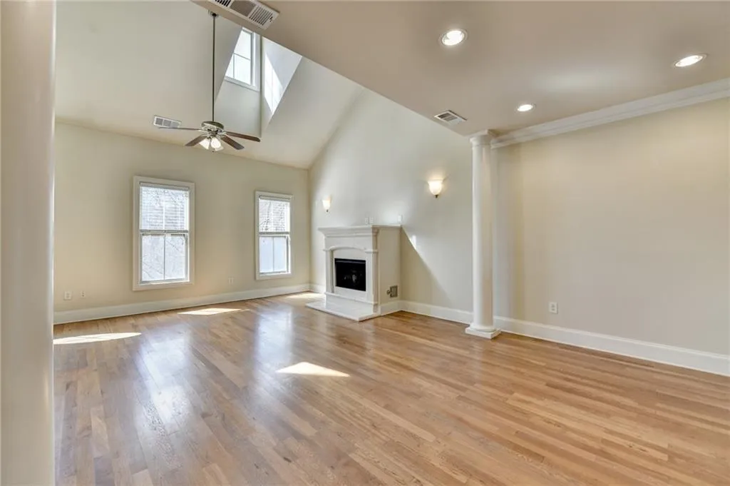 6444 Chariot Street, Atlanta, Georgia 30328, 3 Bedrooms Bedrooms, ,3 BathroomsBathrooms,Residential,Sold,6444 Chariot Street,7536474