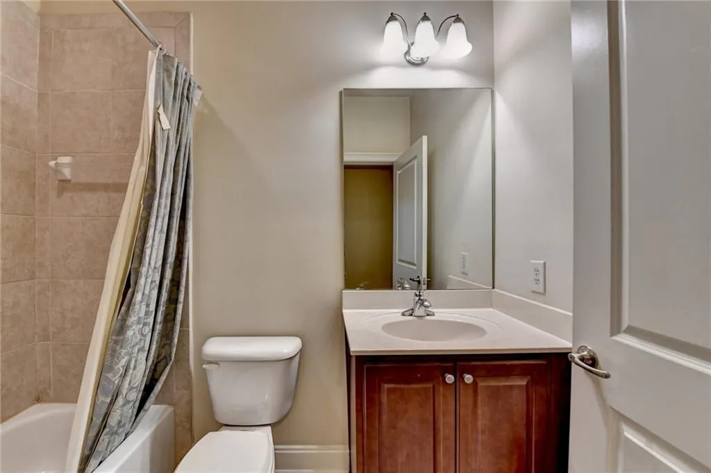 6444 Chariot Street, Atlanta, Georgia 30328, 3 Bedrooms Bedrooms, ,3 BathroomsBathrooms,Residential,Sold,6444 Chariot Street,7536474