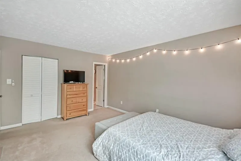 725 Dalrymple Road Unit 8b, Sandy Springs, Georgia 30328, 2 Bedrooms Bedrooms, ,2 BathroomsBathrooms,Residential,Sold,725 Dalrymple Road Unit 8b,6631304
