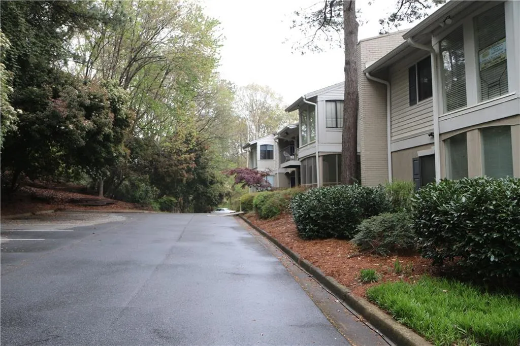 2007 Wingate Way Unit 2207, Atlanta, Georgia 30350, 1 Bedroom Bedrooms, ,1 BathroomBathrooms,Residential,Sold,2007 Wingate Way Unit 2207,5992488