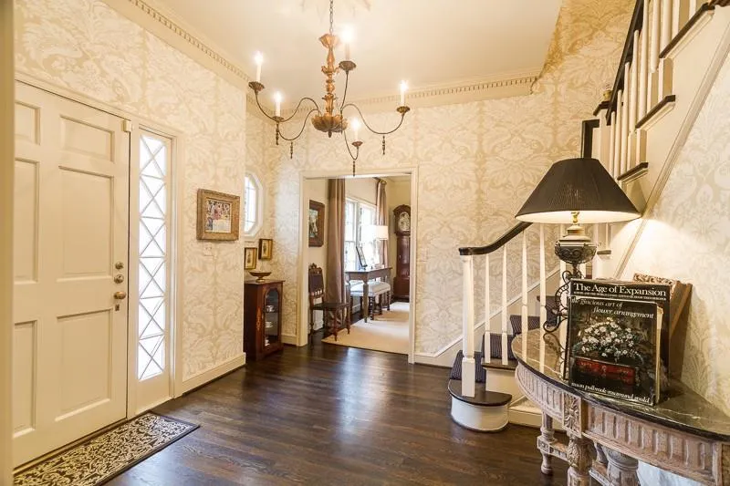 230 W Paces Ferry Road, Atlanta, Georgia 30305, 4 Bedrooms Bedrooms, ,4 BathroomsBathrooms,Residential,Sold,230 W Paces Ferry Road,5809777