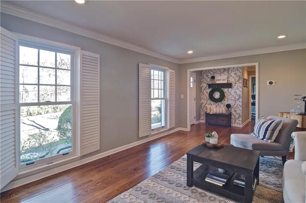 New Andersen Windows Through-Out