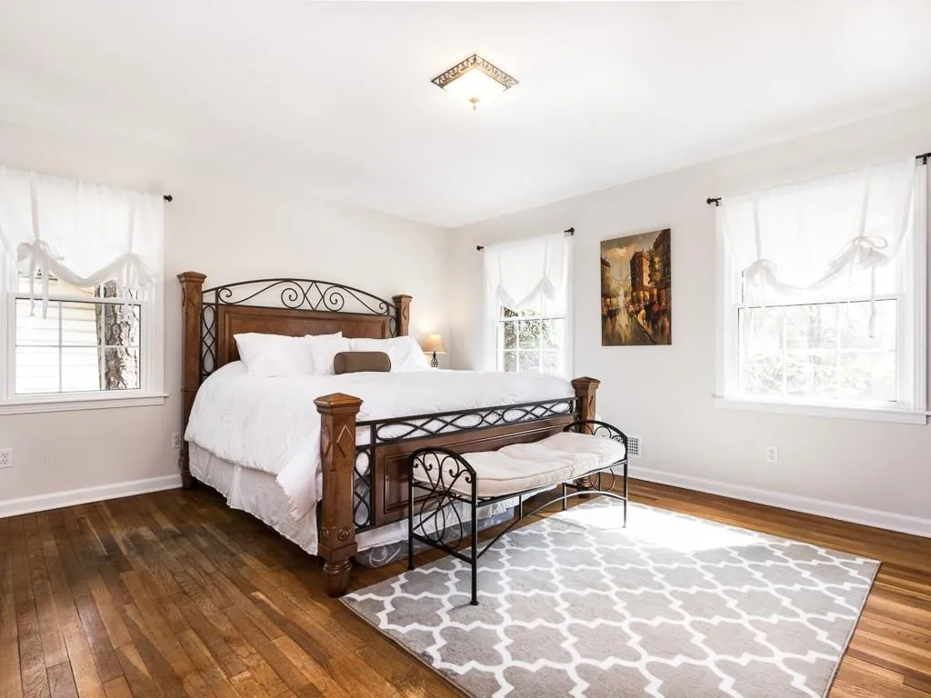 4530 Jolyn Place, Sandy Springs, Georgia 30342, 2 Bedrooms Bedrooms, ,2 BathroomsBathrooms,Residential,Sold,4530 Jolyn Place,5666868