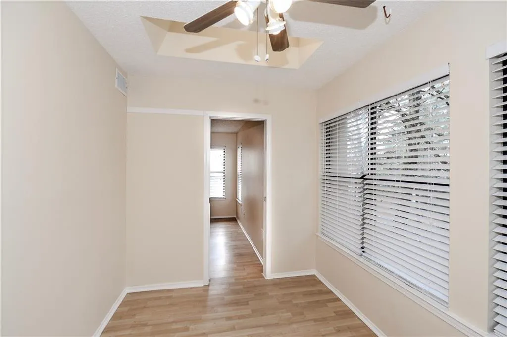 2612 Huntingdon Chase, Sandy Springs, Georgia 30350, 2 Bedrooms Bedrooms, ,1 BathroomBathrooms,Residential,Sold,2612 Huntingdon Chase,5803372