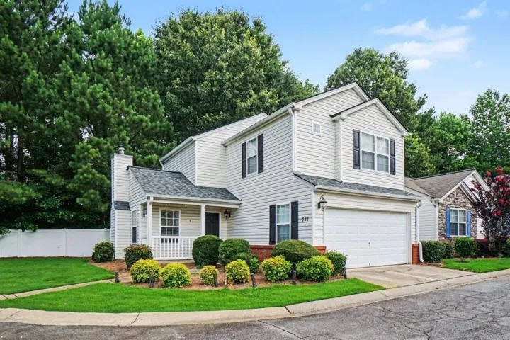 Charming Traditional Tucked Away On A Corner Lot On A Quiet Cul-De-Sac!