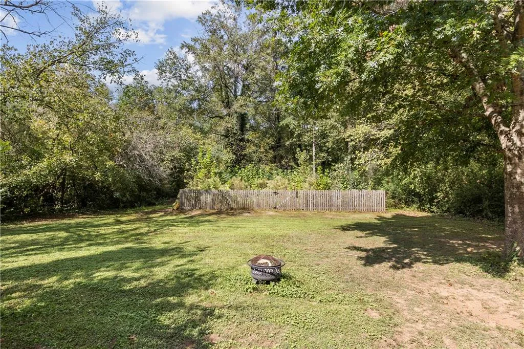 635 Londonberry Road Nw, Sandy Springs, Georgia 30327, 4 Bedrooms Bedrooms, ,3 BathroomsBathrooms,Residential,Sold,635 Londonberry Road Nw,7183628