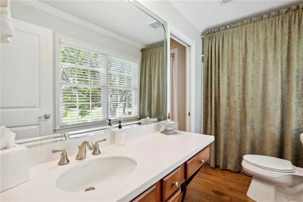 6160 Rivercliffe Drive, Sandy Springs, Georgia 30328, 6 Bedrooms Bedrooms, ,4 BathroomsBathrooms,Residential,Sold,6160 Rivercliffe Drive,7049446