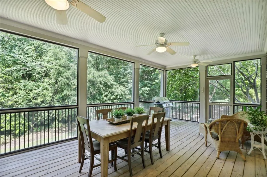 6160 Rivercliffe Drive, Sandy Springs, Georgia 30328, 6 Bedrooms Bedrooms, ,4 BathroomsBathrooms,Residential,Sold,6160 Rivercliffe Drive,7049446