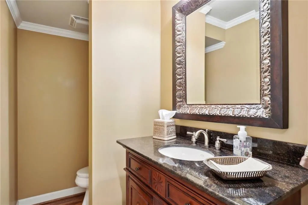 6160 Rivercliffe Drive, Sandy Springs, Georgia 30328, 6 Bedrooms Bedrooms, ,4 BathroomsBathrooms,Residential,Sold,6160 Rivercliffe Drive,7049446