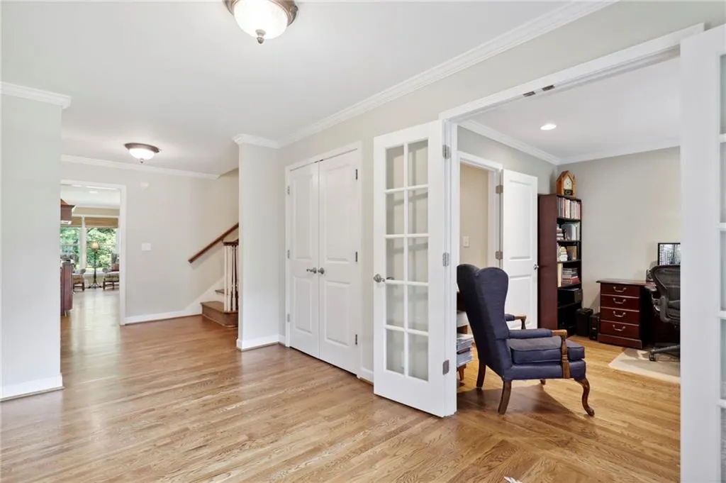 6160 Rivercliffe Drive, Sandy Springs, Georgia 30328, 6 Bedrooms Bedrooms, ,4 BathroomsBathrooms,Residential,Sold,6160 Rivercliffe Drive,7049446