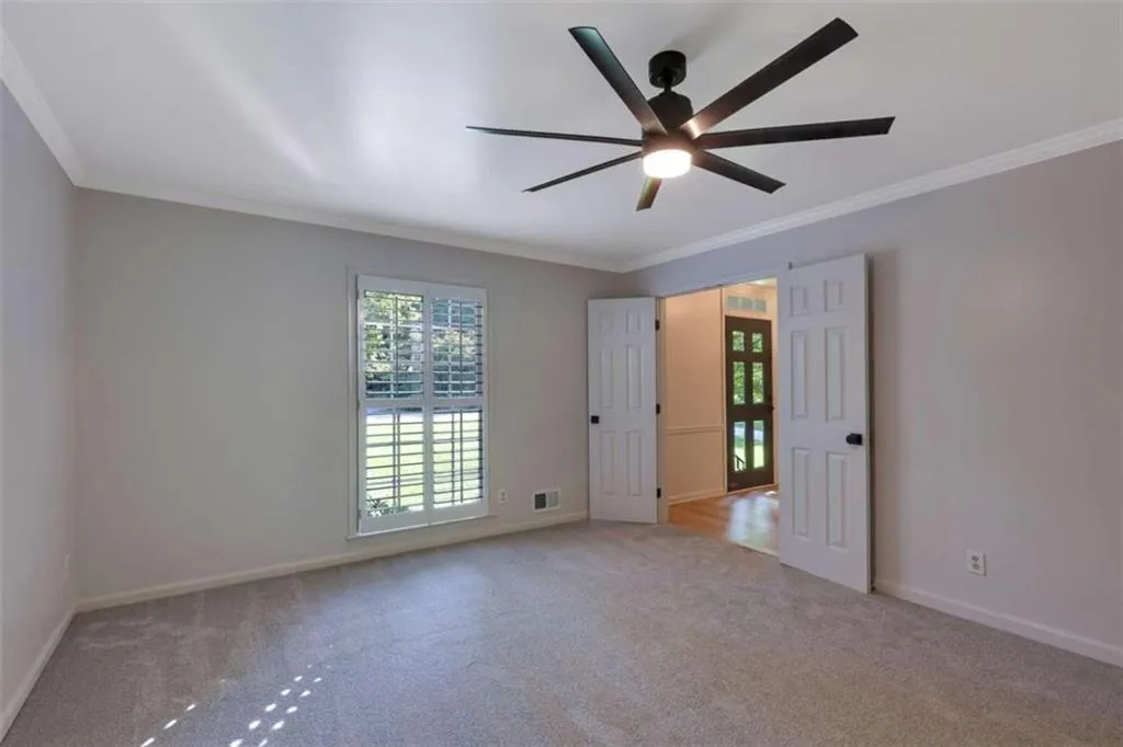 325 Hunters Glen Court Ne, Sandy Springs, Georgia 30328, 4 Bedrooms Bedrooms, ,3 BathroomsBathrooms,Residential,Sold,325 Hunters Glen Court Ne,6916098
