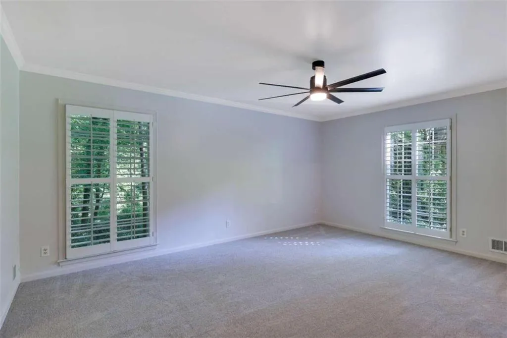 325 Hunters Glen Court Ne, Sandy Springs, Georgia 30328, 4 Bedrooms Bedrooms, ,3 BathroomsBathrooms,Residential,Sold,325 Hunters Glen Court Ne,6916098
