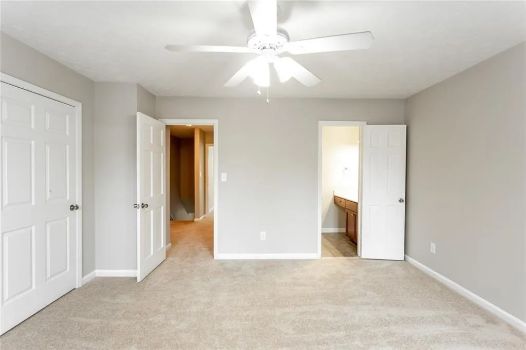 125 N River Drive Unit B, Sandy Springs, Georgia 30350, 2 Bedrooms Bedrooms, ,2 BathroomsBathrooms,Residential,Sold,125 N River Drive Unit B,6836964