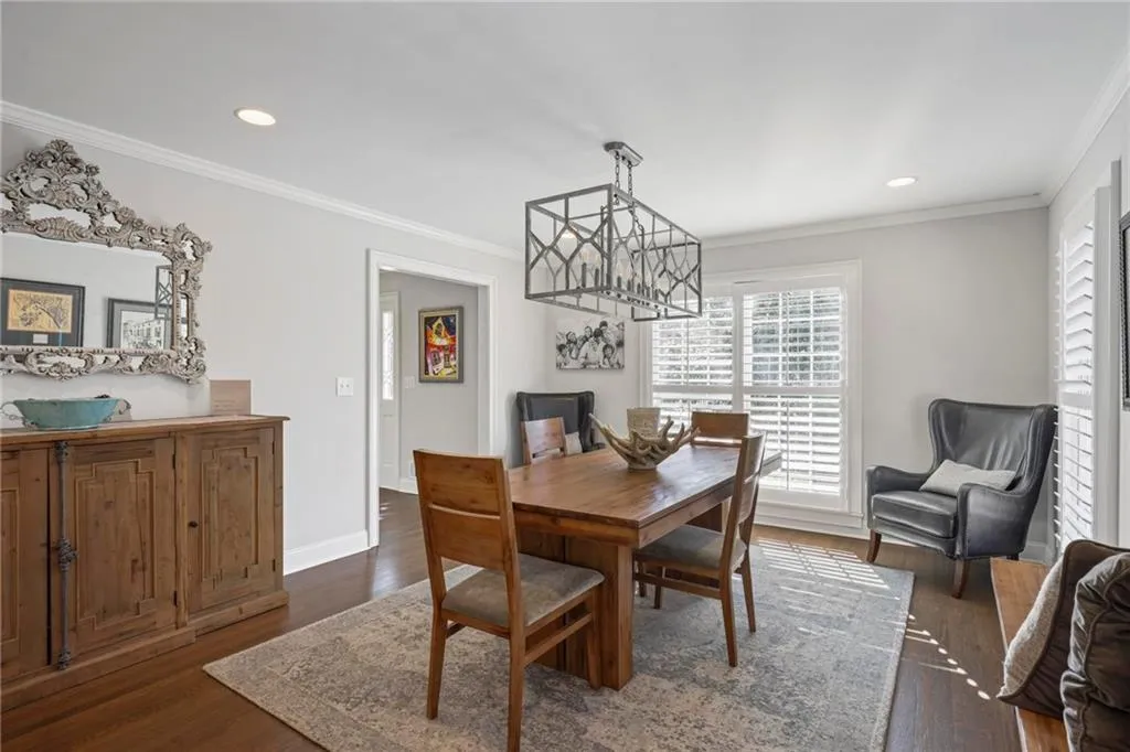 60 Brandon Ridge Drive, Sandy Springs, Georgia 30328, 5 Bedrooms Bedrooms, ,3 BathroomsBathrooms,Residential,Sold,60 Brandon Ridge Drive,7547616