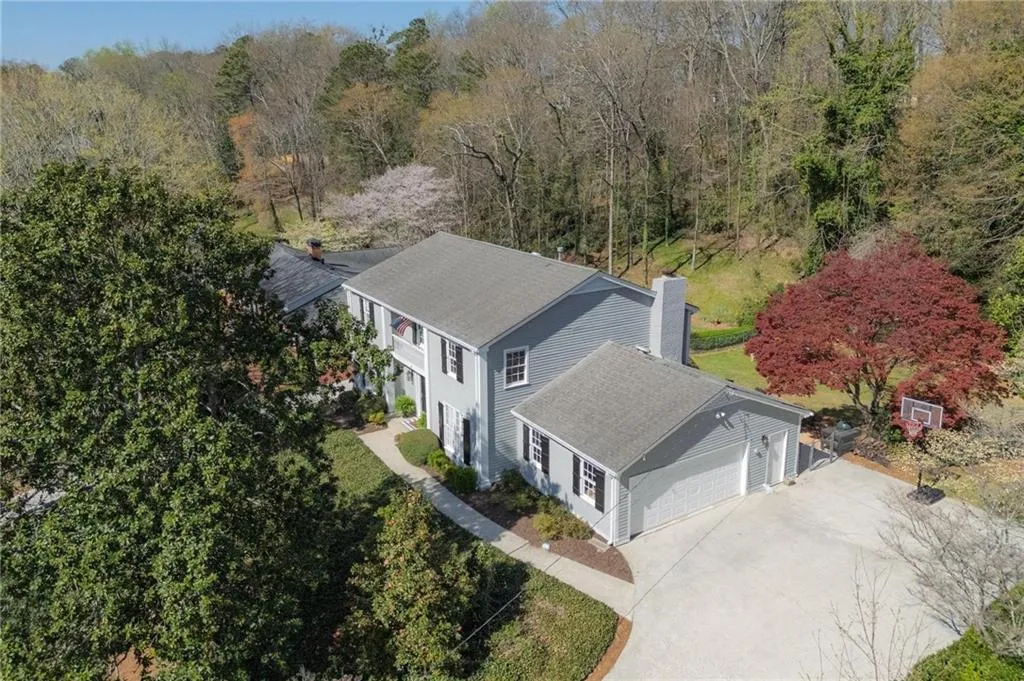 60 Brandon Ridge Drive, Sandy Springs, Georgia 30328, 5 Bedrooms Bedrooms, ,3 BathroomsBathrooms,Residential,Sold,60 Brandon Ridge Drive,7547616