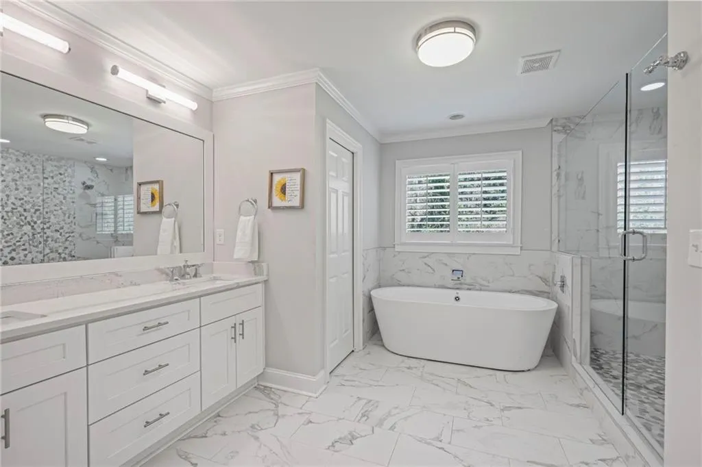 60 Brandon Ridge Drive, Sandy Springs, Georgia 30328, 5 Bedrooms Bedrooms, ,3 BathroomsBathrooms,Residential,Sold,60 Brandon Ridge Drive,7547616