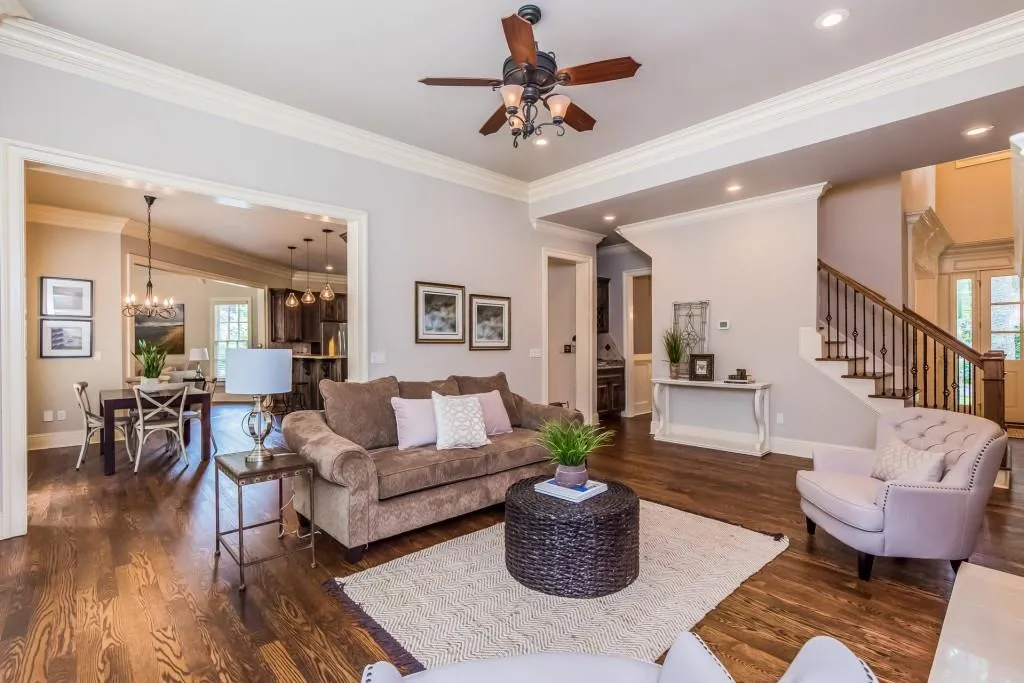 590 Windsor Parkway, Sandy Springs, Georgia 30342, 5 Bedrooms Bedrooms, ,5 BathroomsBathrooms,Residential,Sold,590 Windsor Parkway,5941435