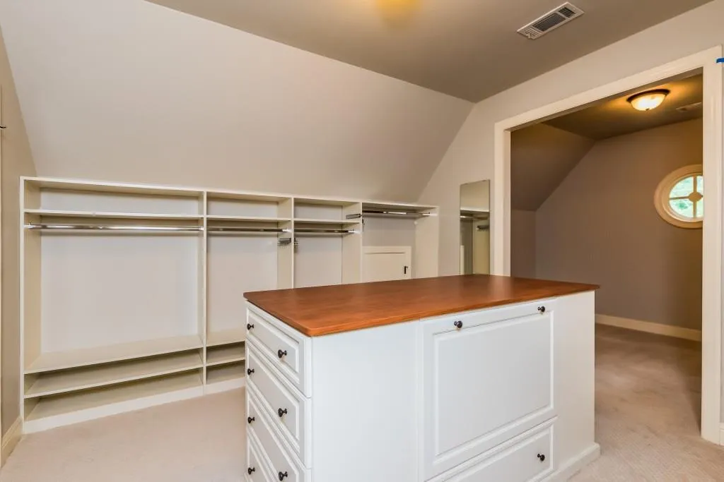590 Windsor Parkway, Sandy Springs, Georgia 30342, 5 Bedrooms Bedrooms, ,5 BathroomsBathrooms,Residential,Sold,590 Windsor Parkway,5941435