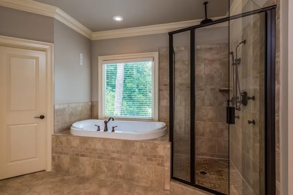 590 Windsor Parkway, Sandy Springs, Georgia 30342, 5 Bedrooms Bedrooms, ,5 BathroomsBathrooms,Residential,Sold,590 Windsor Parkway,5941435