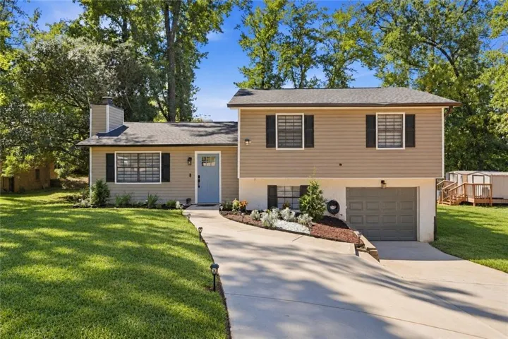 3316 Alcazar Drive Sw, Lilburn, Georgia 30047