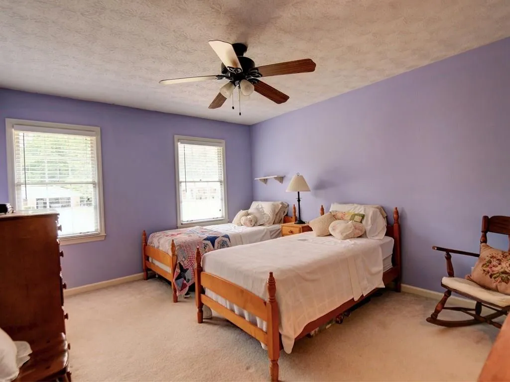 575 Wyncourtney Drive, Sandy Springs, Georgia 30328, 4 Bedrooms Bedrooms, ,2 BathroomsBathrooms,Residential,Sold,575 Wyncourtney Drive,5732575