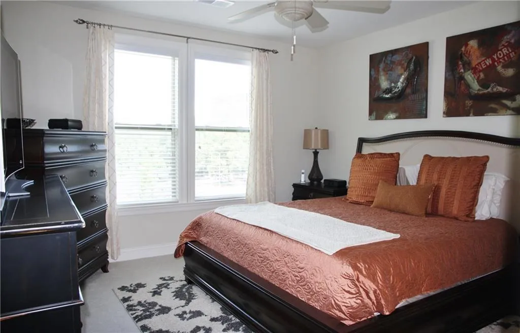 901 Abernathy Road Unit 3240, Sandy Springs, Georgia 30328, 3 Bedrooms Bedrooms, ,2 BathroomsBathrooms,Residential,Sold,901 Abernathy Road Unit 3240,5691382