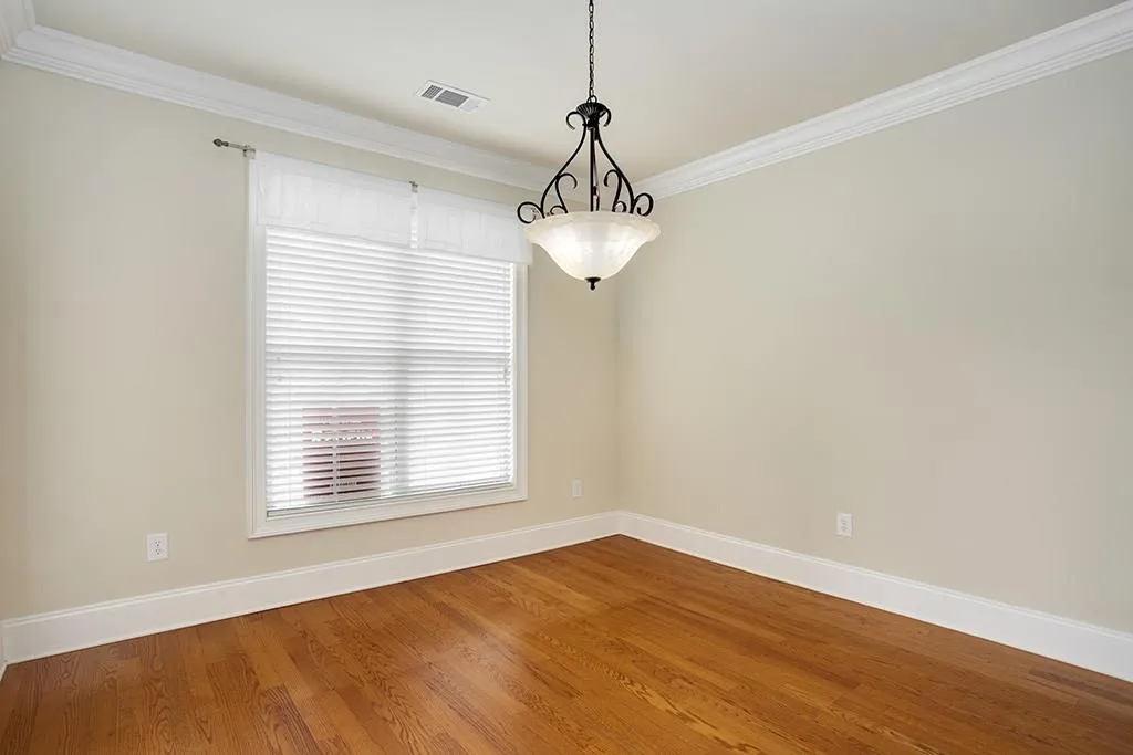 879 Perennial Drive Unit 112, Sandy Springs, Georgia 30328, 2 Bedrooms Bedrooms, ,2 BathroomsBathrooms,Residential,Sold,879 Perennial Drive Unit 112,6045405